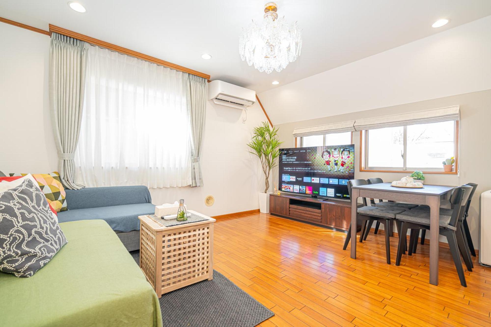 Zsf-minaminagazaki House